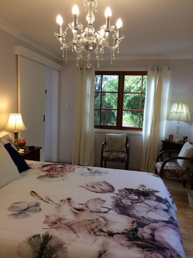 Whispering Pines Bed And Breakfast Collie Экстерьер фото