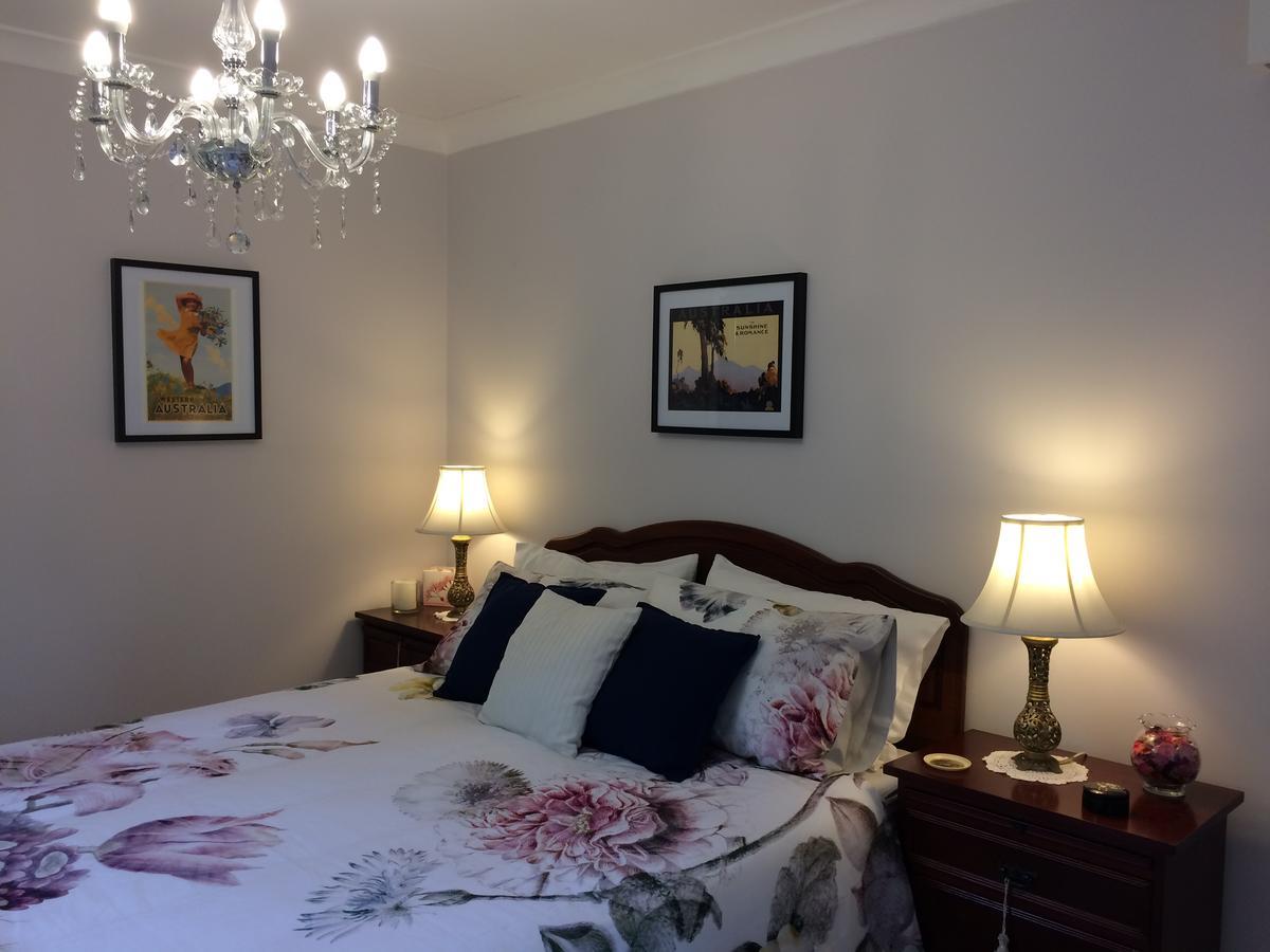 Whispering Pines Bed And Breakfast Collie Экстерьер фото